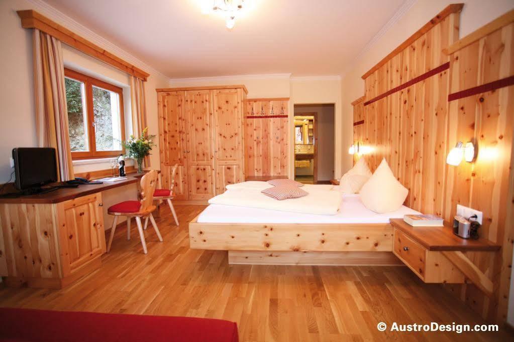 Hotel Raunig Bad Kleinkirchheim Dış mekan fotoğraf