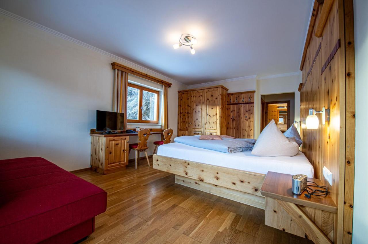 Hotel Raunig Bad Kleinkirchheim Dış mekan fotoğraf